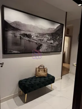 Prodaja, dvosoban stan, 85m², Dobrota, Kotor - image 14