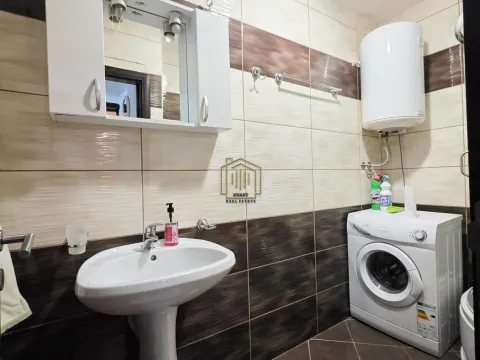 Rent, two bedroom apartment, 65m², City Kvart, Podgorica - image 9