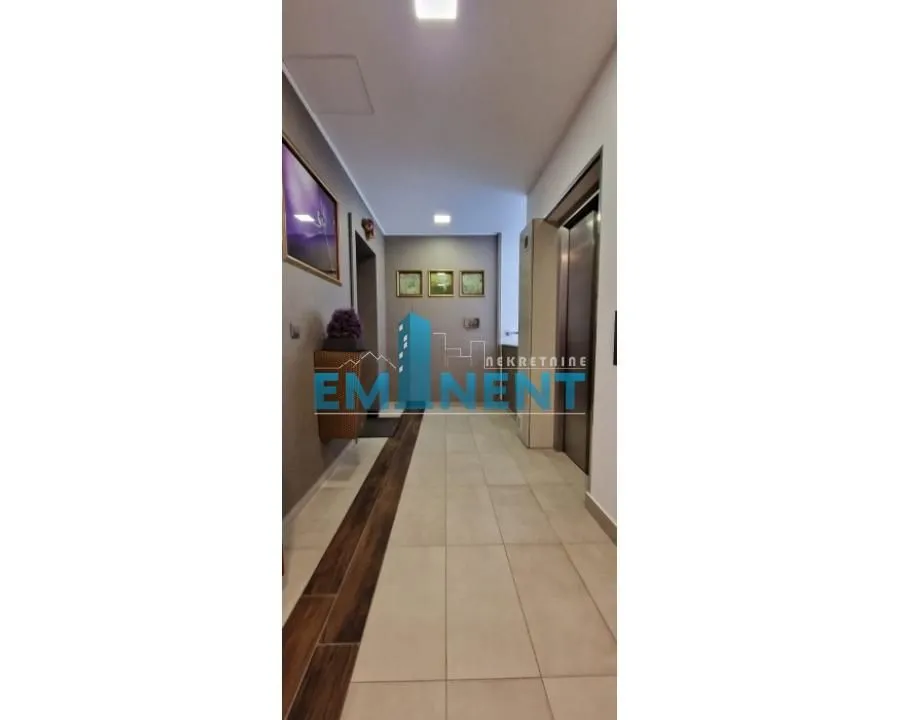 Prodaja, četvorosoban stan, 176m², Novi Beograd Blok 67, Novi Beograd Sve Podlokacije