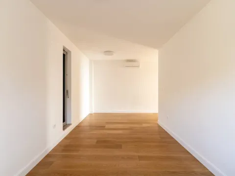 Prodaja, trosoban stan, 160m², Pržno, Budva - image 14