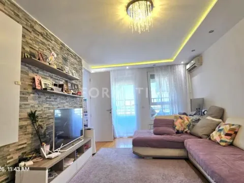 Rent, three bedroom apartment, 62m², Novi Beograd Sve Podlokacije, Beograd - image 3