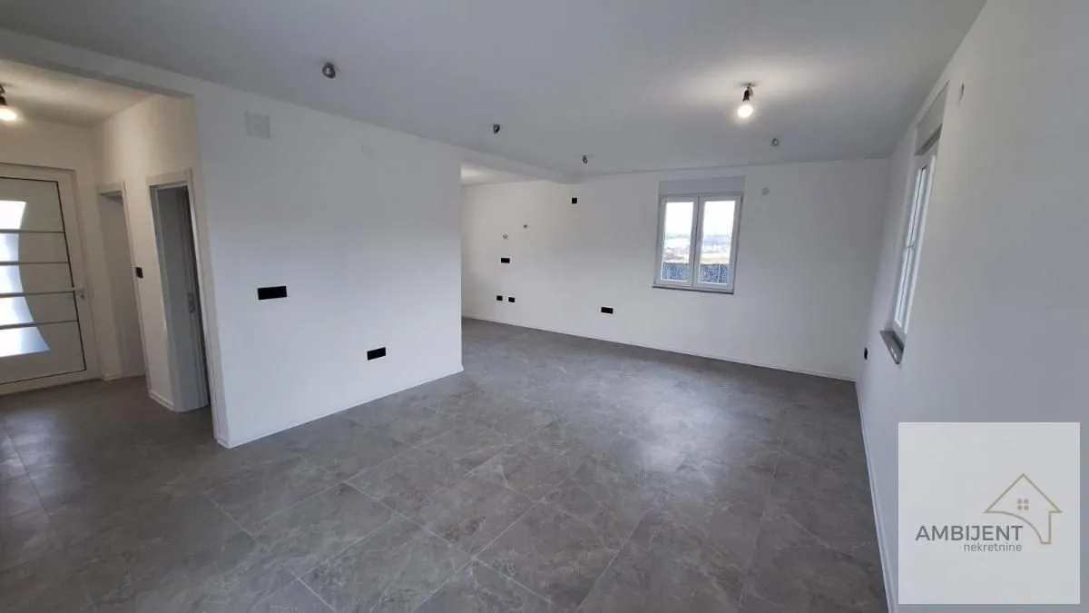 Sale, house, 144m², Kosmaj, Sopot