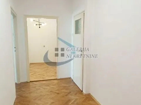 Sale, one bedroom apartment, 38m², Vračar Sve Podlokacije, Beograd - image 28