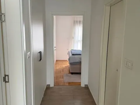 Sale, two bedroom apartment, 77m², Centar, Danilovgrad - image 8