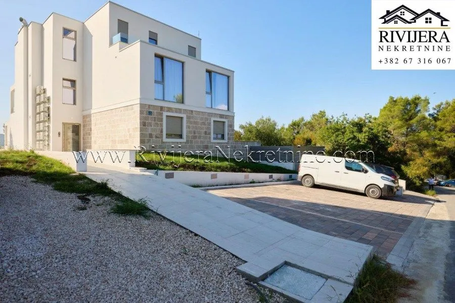 Prodaja, dvosoban stan, 111m², Mrčevac, Tivat