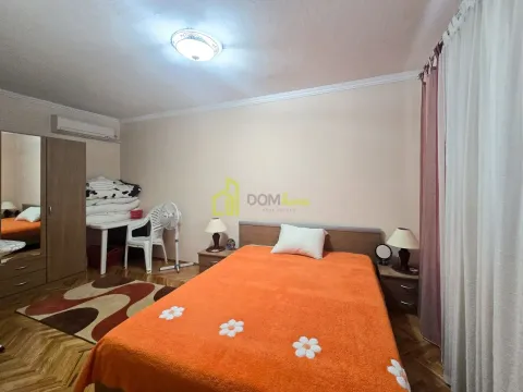 Izdavanje, četvorosoban stan, 120m², Vranići, Podgorica - image 7