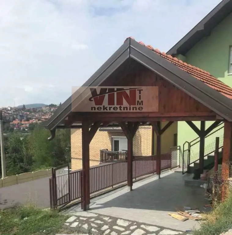 Prodaja, kuća, 156m², Krčagovo, Užice