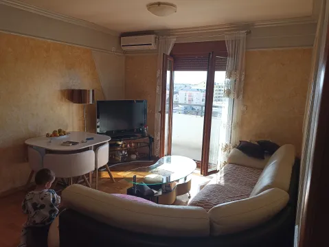 Prodaja, dvosoban stan, 67m², Stari Aerodrom, Podgorica - image 11