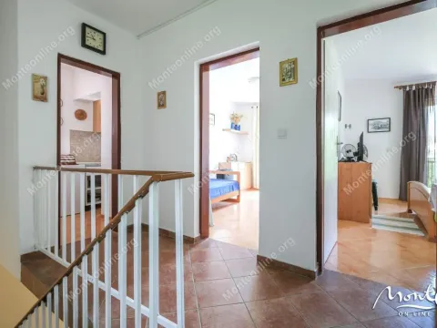 Prodaja, kuća, 116m², Tivat, Crna Gora - image 24