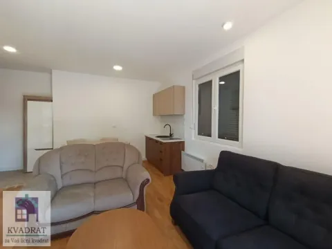 Prodaja, jednosoban stan, 37m², Centar, Zlatibor - image 4
