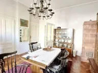 Prodaja, trosoban stan, 90m², Slavija, Vračar Sve Podlokacije - image 1