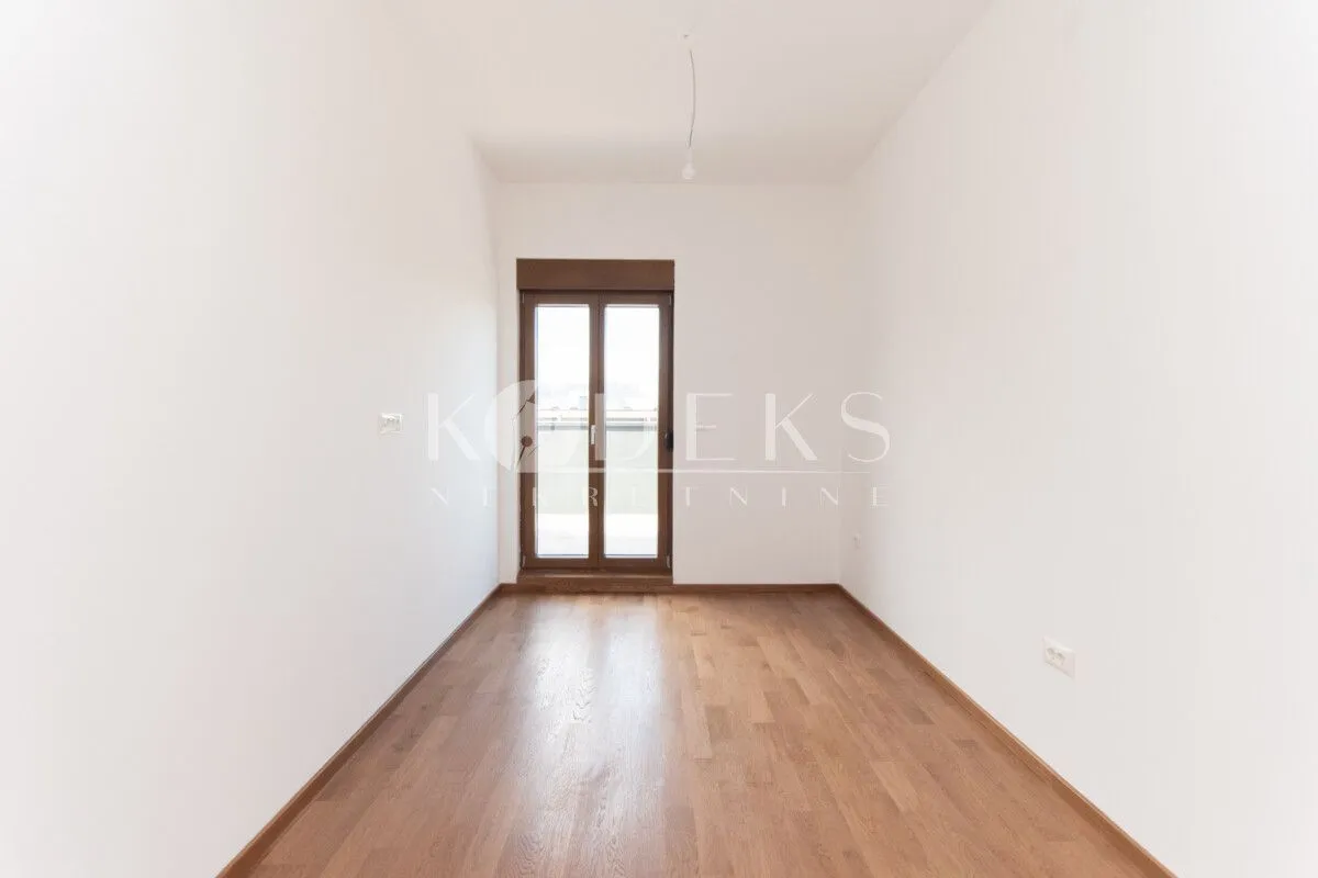 Sale, four bedroom apartment, 220m², Vezirov Most, Podgorica