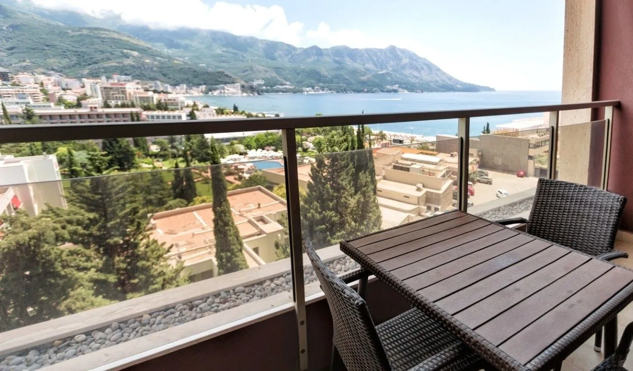 Prodaja, dvosoban stan, 84m², Zavala, Budva
