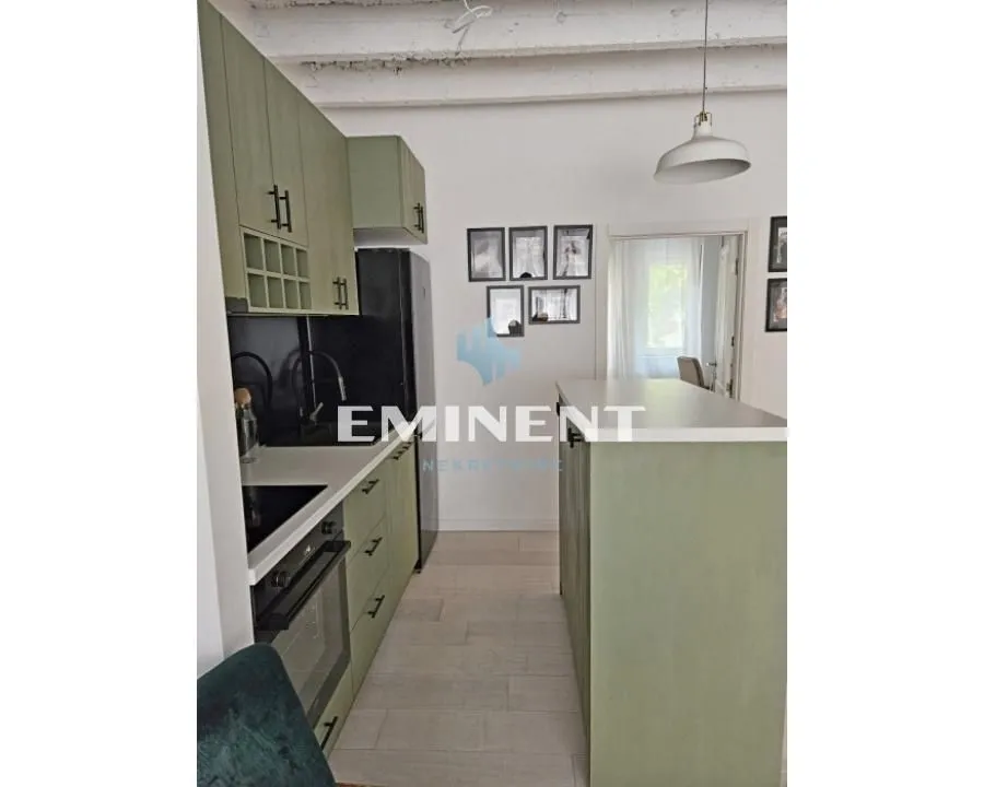 Rent, two bedroom apartment, 43m², Zemun Centar, Zemun Sve Podlokacije