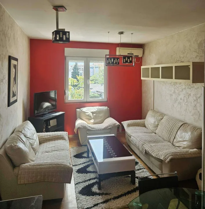 Rent, one bedroom apartment, 37m², Podgorica, Crna Gora