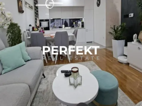 Prodaja, trosoban stan, 75m², Centar, Pančevo - image 19