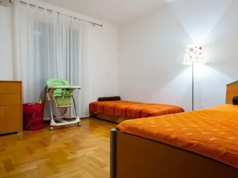 Sale, two bedroom apartment, 91m², Petrovac, Budva - image 4