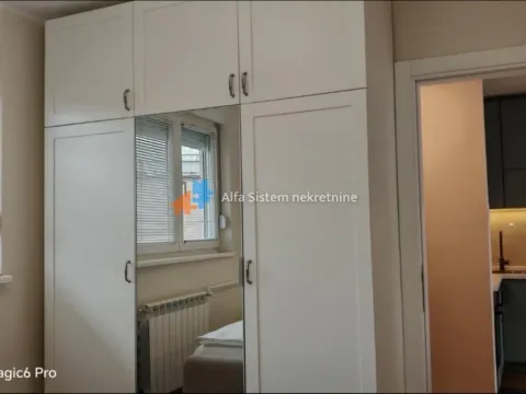 Izdavanje, stan, 40m², Stari Grad, Beograd - image 9