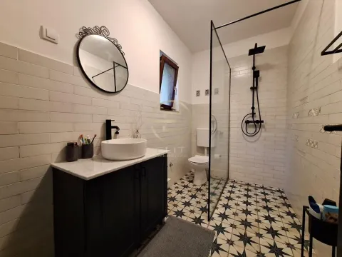 Sale, house, 254m², Beočin, Srbija - image 24