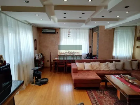 Prodaja, četvorosoban stan, 115m², Grbavica, Novi Sad Sve Podlokacije - image 4