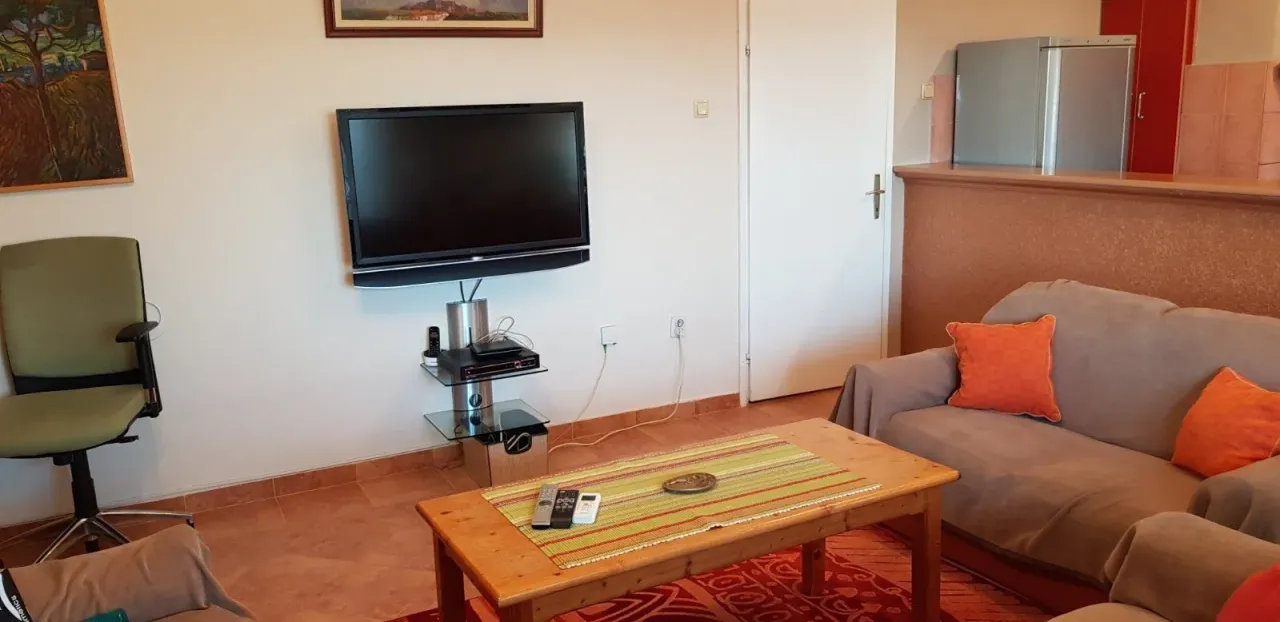 Sale, three bedroom apartment, 80m², Stari Aerodrom, Podgorica