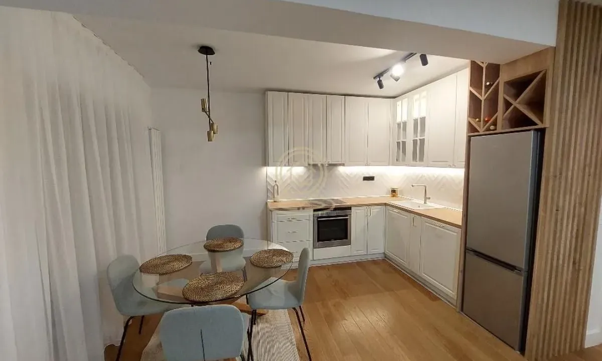 Rent, three bedroom apartment, 70m², Karaburma, Palilula Sve Podlokacije