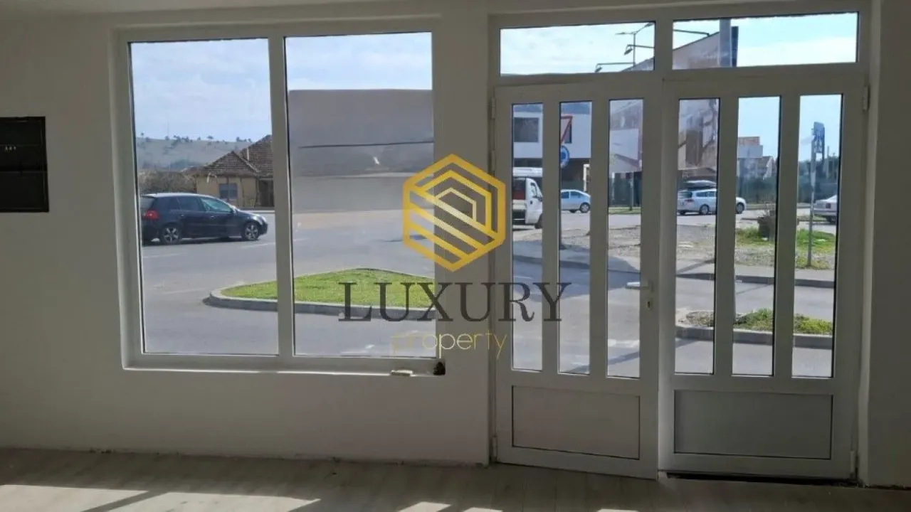 Rent, office space, 45m², Donja Gorica, Podgorica