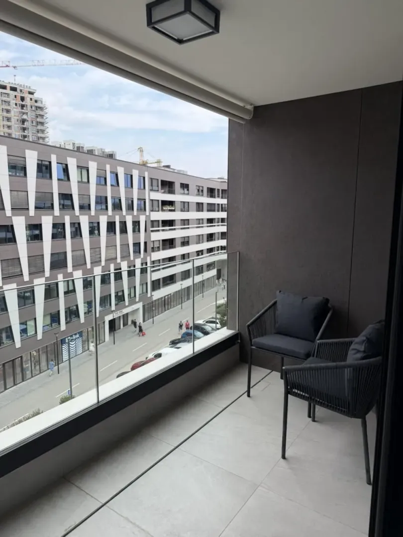 Izdavanje, trosoban stan, 78m², Novi Beograd Blok 64, Novi Beograd Sve Podlokacije