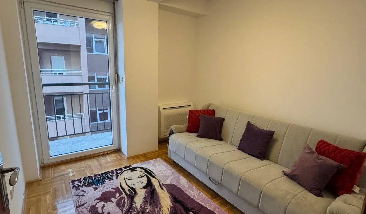 Rent, three bedroom apartment, 92m², Podgorica, Crna Gora