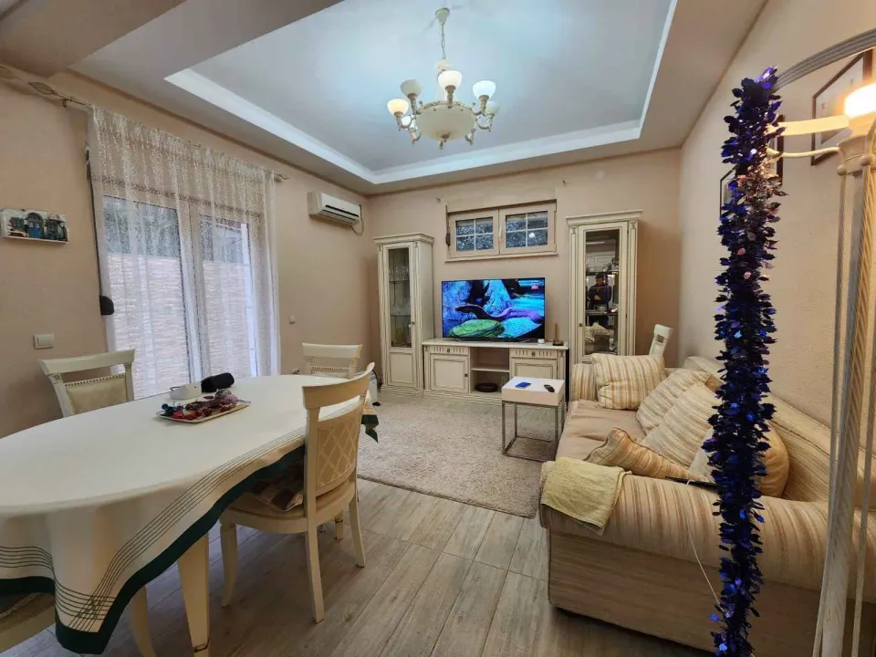 Sale, house, 100m², Herceg Novi, Crna Gora