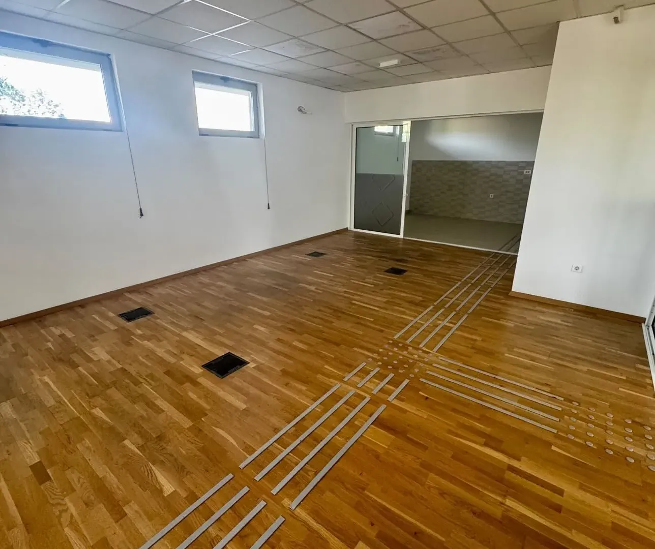 Rent, office space, 180m², Zabjelo, Podgorica