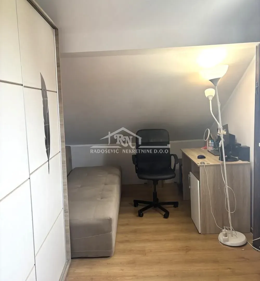 Sale, two bedroom apartment, 66m², Bele Vode, Beograd