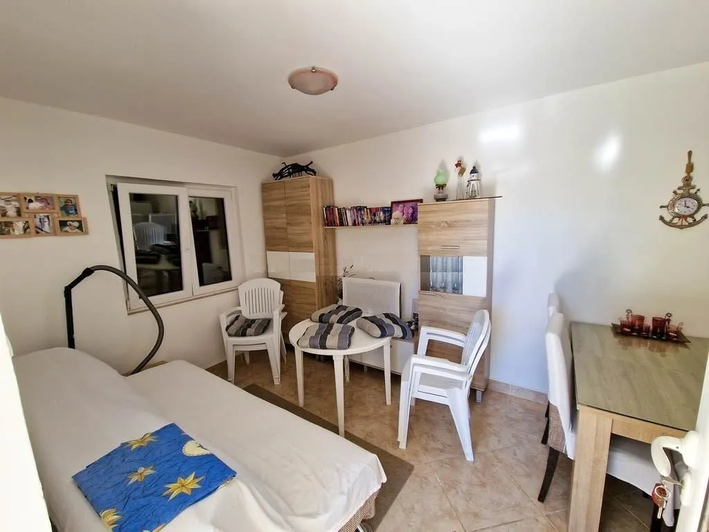 Sale, house, 159m², Kalimanj, Tivat