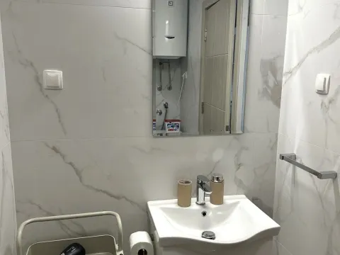 Sale, one bedroom apartment, 45m², Pobrežje, Podgorica - image 12