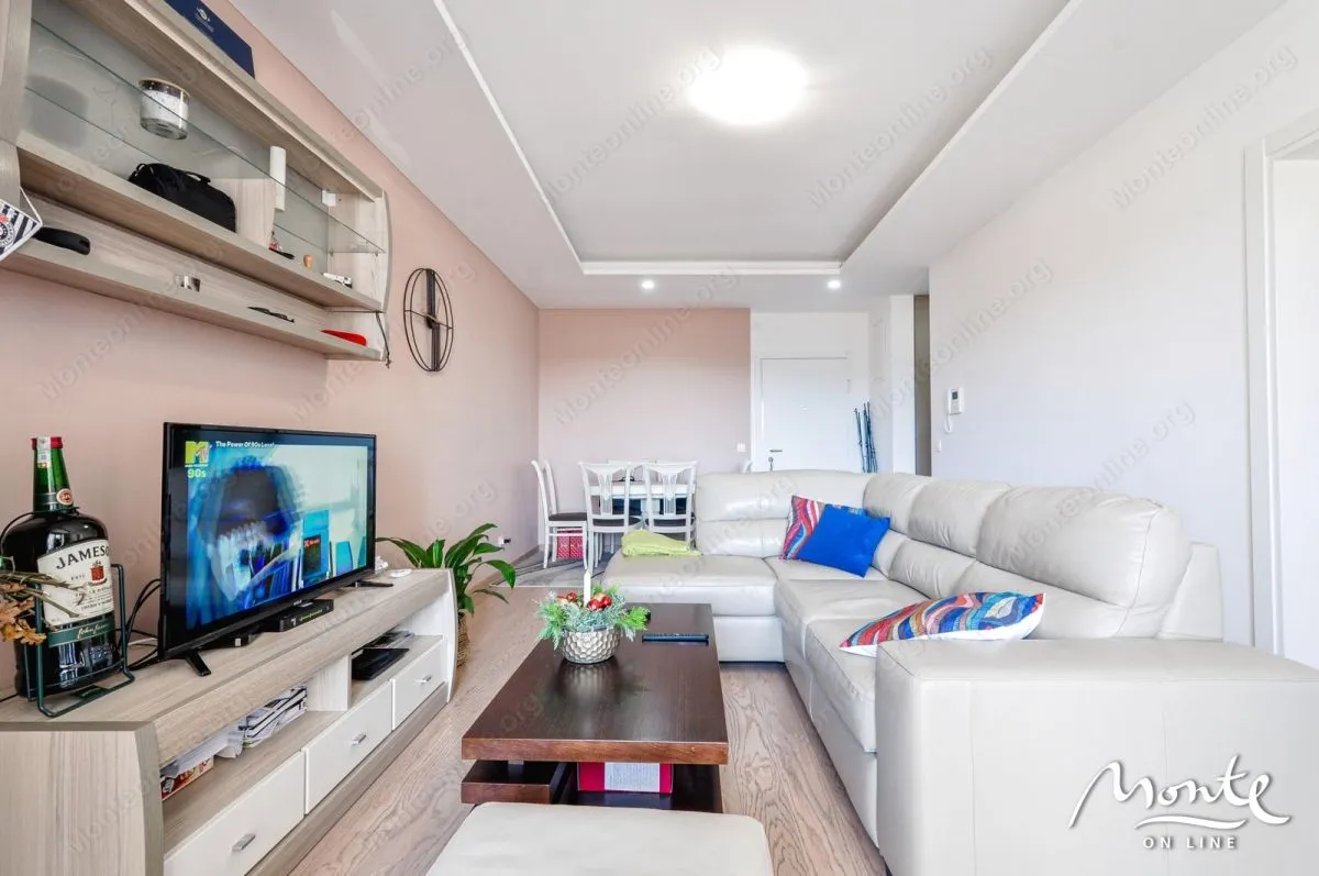 Prodaja, jednosoban stan, 54m², Tivat, Crna Gora