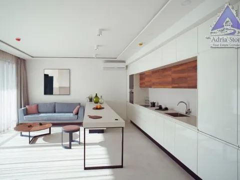Sale, two bedroom apartment, 75m², Rafailovići, Budva - image 8