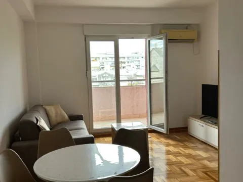 Izdavanje, jednosoban stan, 43m², Preko Morače, Podgorica - image 4