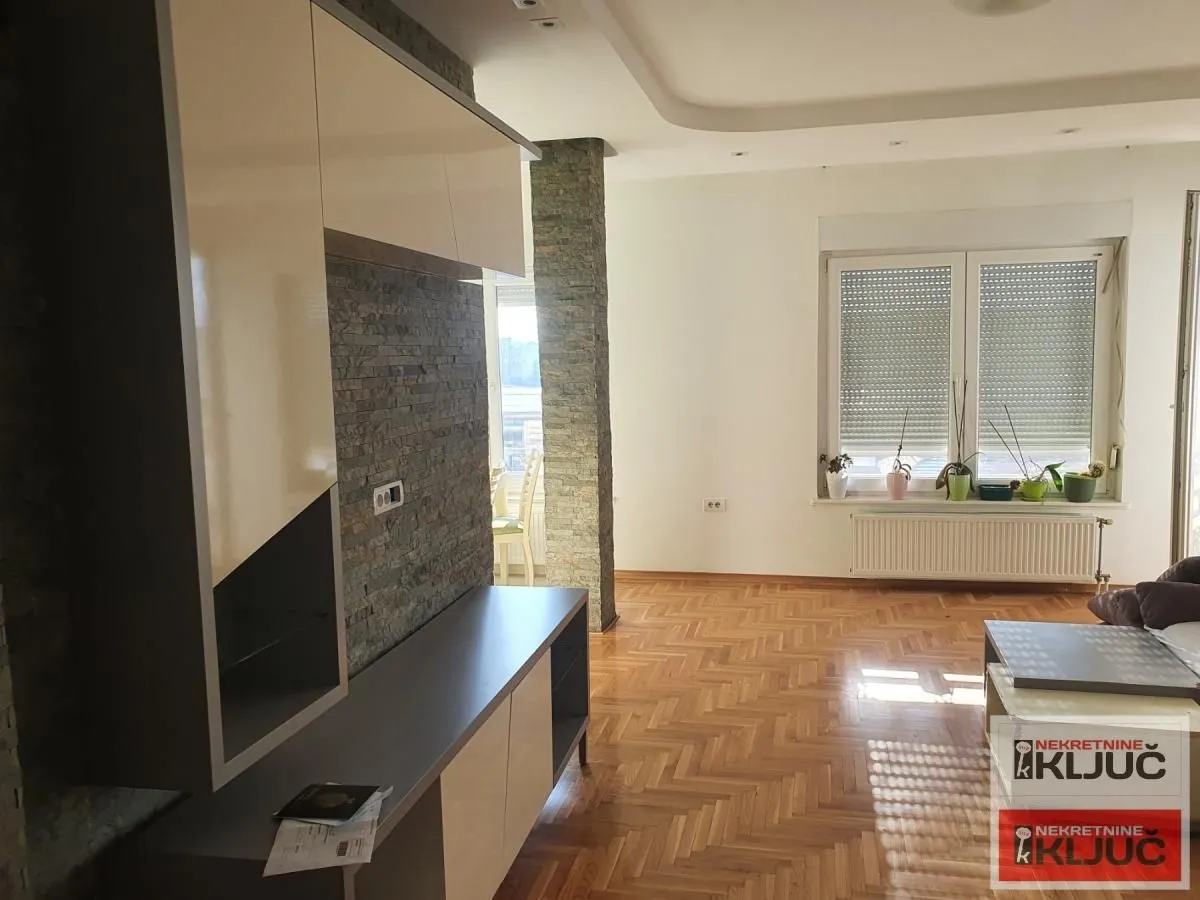 Prodaja, stan, 119m², Sajmište, Novi Sad