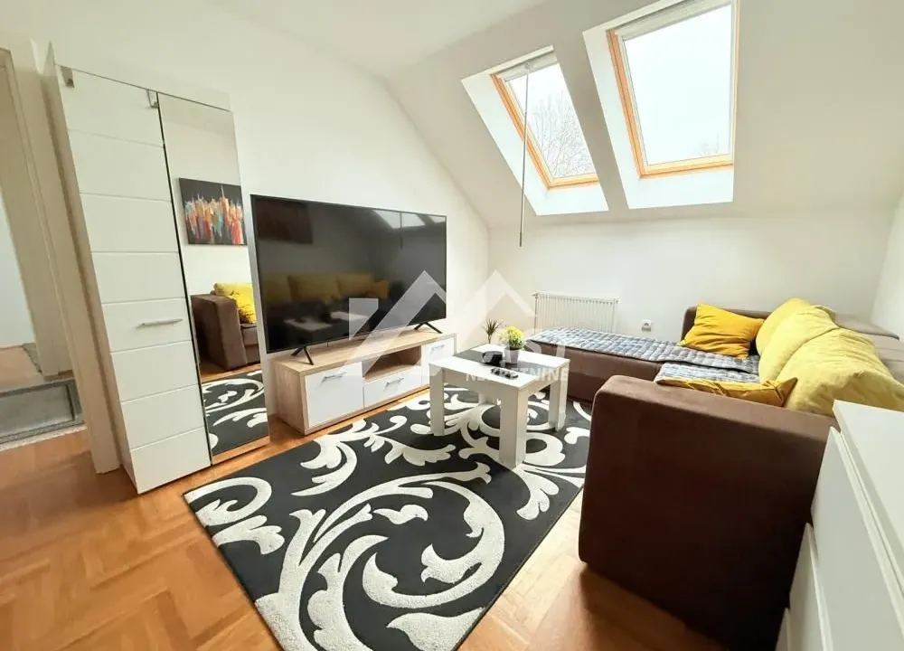 Rent, three bedroom apartment, 52m², Centar, Novi Sad