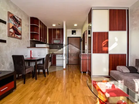 Izdavanje, stan, 31m², City Kvart, Podgorica - image 3