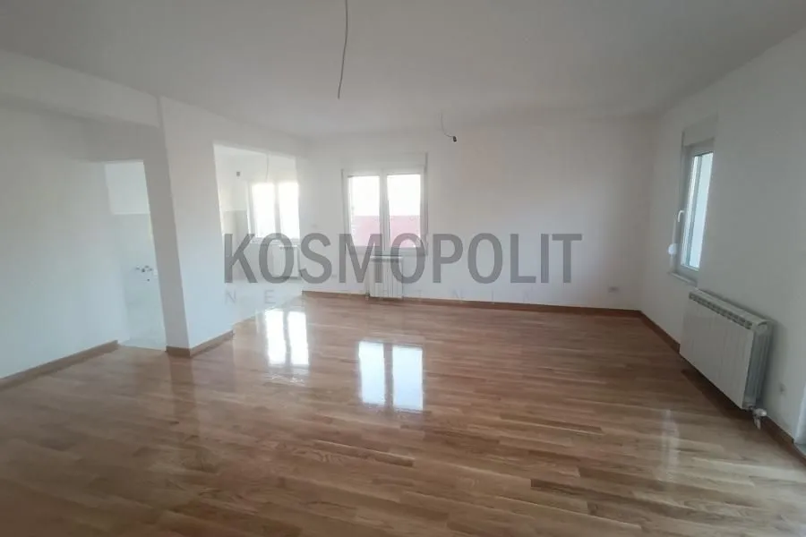 Prodaja, četvorosoban stan, 114m², Bulbulder, Zvezdara Sve Podlokacije