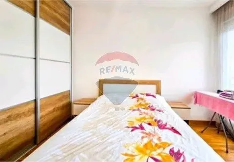 Izdavanje, jednosoban stan, 43m², City Kvart, Podgorica - image 8