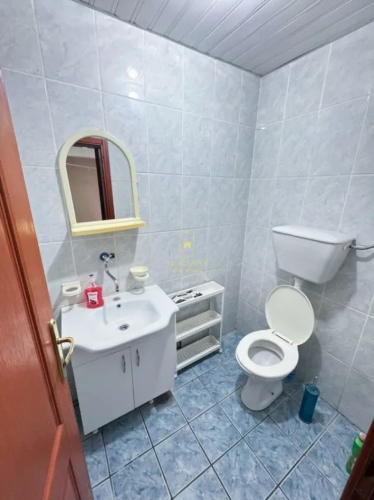 Izdavanje, poslovni prostor, 92m², Preko Morače, Podgorica