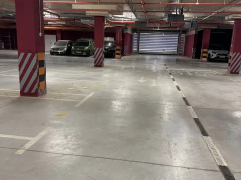 Izdavanje, dvosoban stan, 66m², Stari Aerodrom, Podgorica - image 10