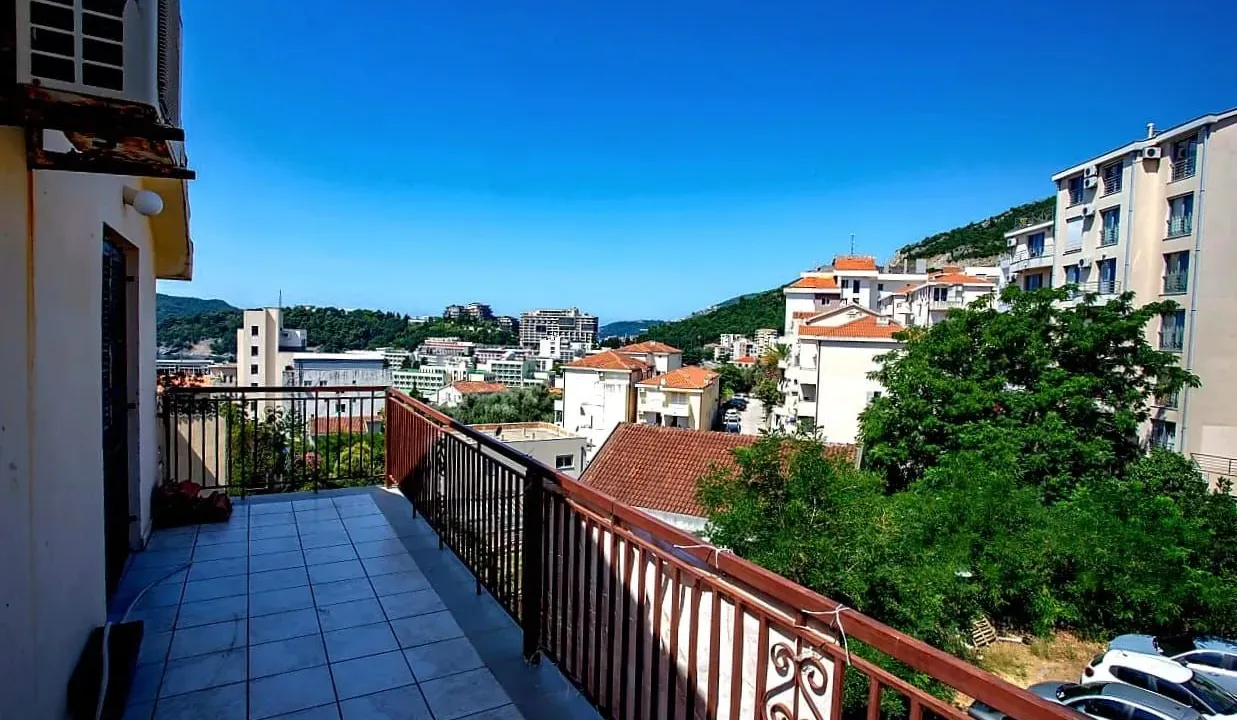 Sale, one bedroom apartment, 46m², Bečići, Budva