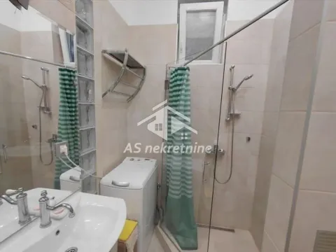 Izdavanje, dvosoban stan, 46m², Stari Grad, Beograd - image 23
