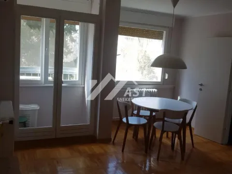 Izdavanje, dvosoban stan, 54m², Liman 4, Novi Sad Sve Podlokacije - image 3