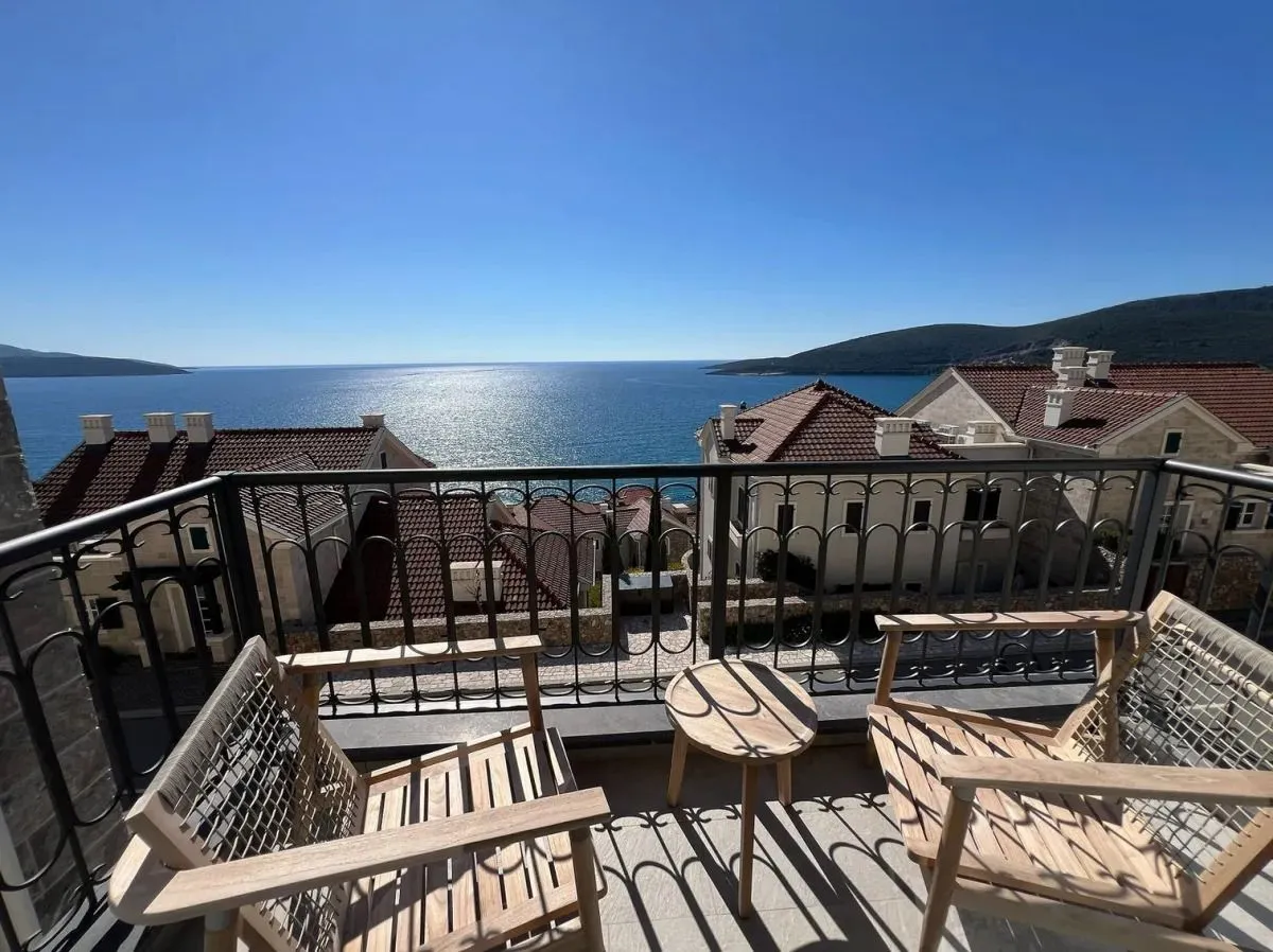 Sale, one bedroom apartment, 41m², Luštica Bay, Tivat