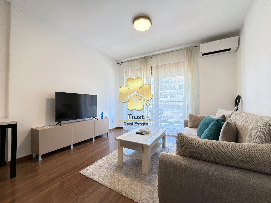Rent, studio apartment, 30m², Master Kvart, Podgorica