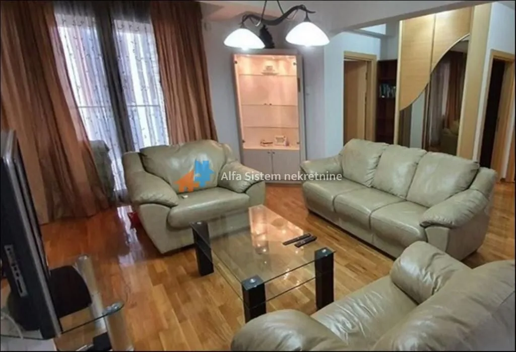 Rent, three bedroom apartment, 86m², Vračar Hram, Vračar Sve Podlokacije